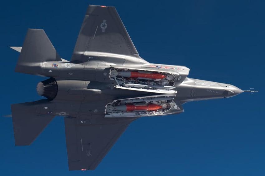 19 Rusia Excellor Serrand Serrand Polandia, Muat Ulang