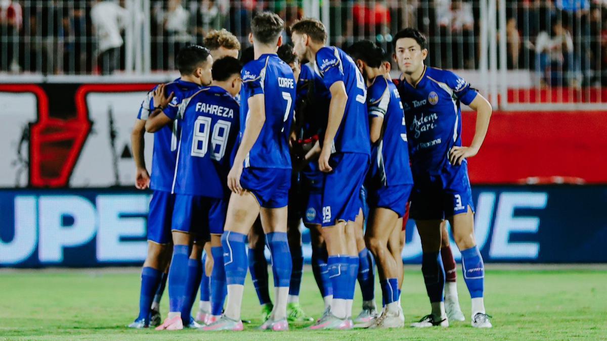 Bri Super League: PSIM tanpa kapten mengambil 23 pemain untuk poin penuh di PSM - Indonesia Center
